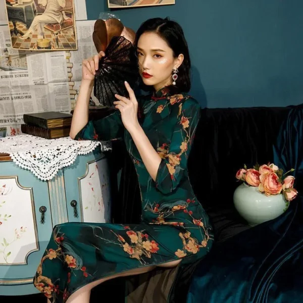 Old Shanghai Green Slim Cheongsam Dress